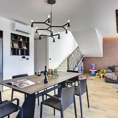 Villa Joy *